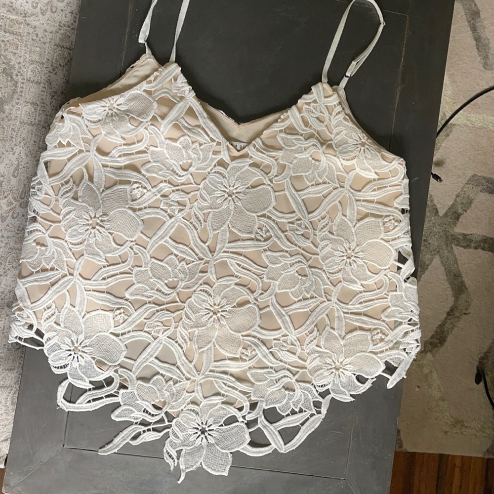 Alice and Olivia white lace top. Medium